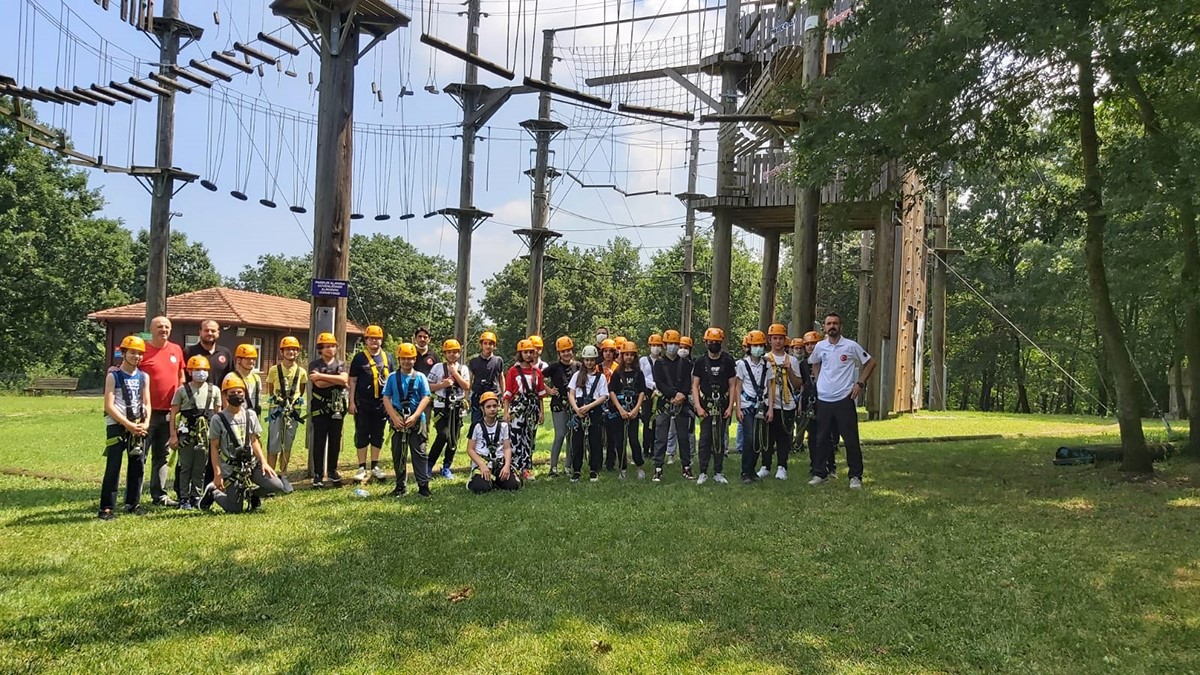 Macera Park 300 kişilik öğrenci grubunu ağırladı
