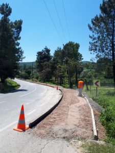 Mahmudiye’de beton yaya yolu çalışması tamamlandı