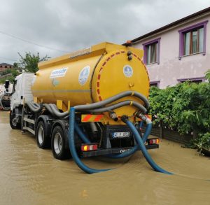 oğun yağış alan bölgelere Büyükşehir SASKİ’den anında müdahale