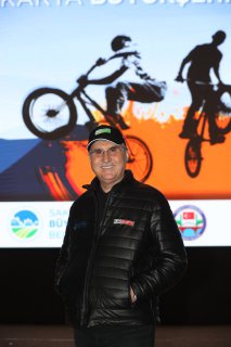 Başkan Ekrem Yüce, Sakaryalılara bu paylaşımla çağrı yapt