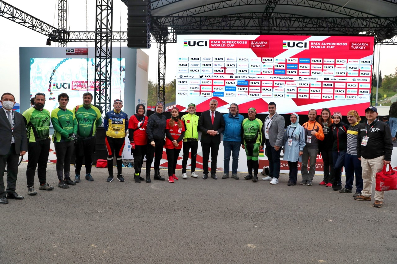 Sakarya bisikletle bambaşka bir şe