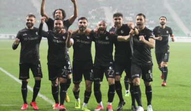 Sakaryaspor-Niğde Anadolu: 4-0