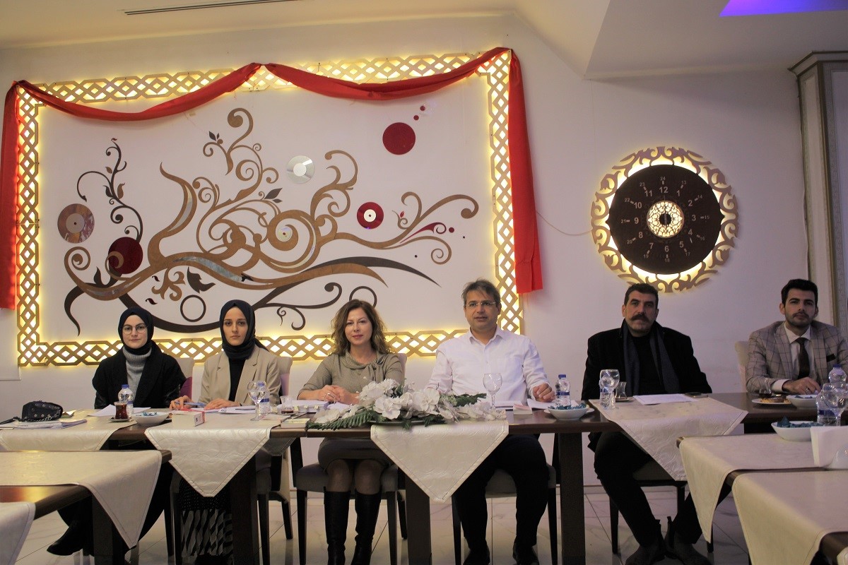 'İnsan hak ve hürriyetini kısıtlayamazsınız''