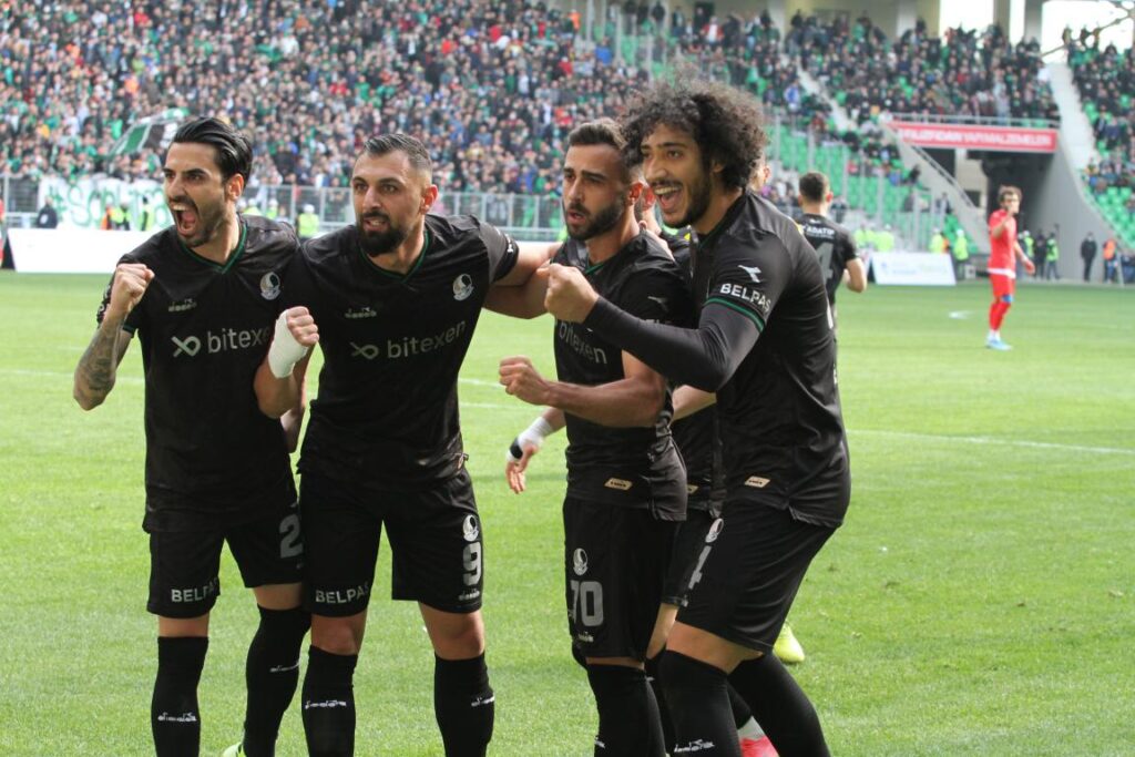 Sakaryaspor-Sivas Belediyespor: 4-2