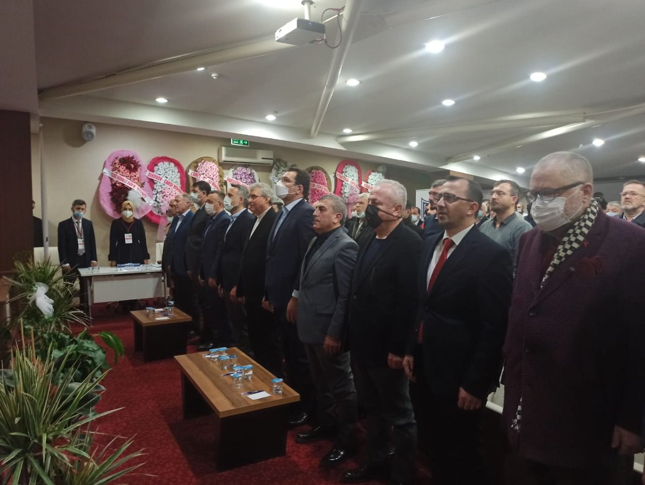 42303333-166d-4abb-82e9-64c30631f387-1641037287