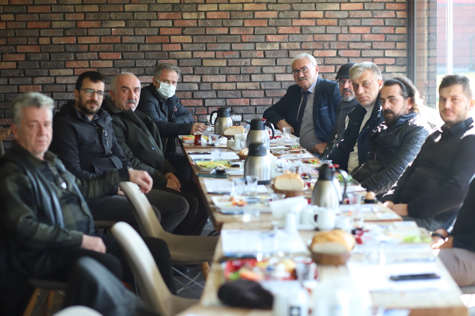 787d9715-0b1b-4762-b3bd-7072524c2d77