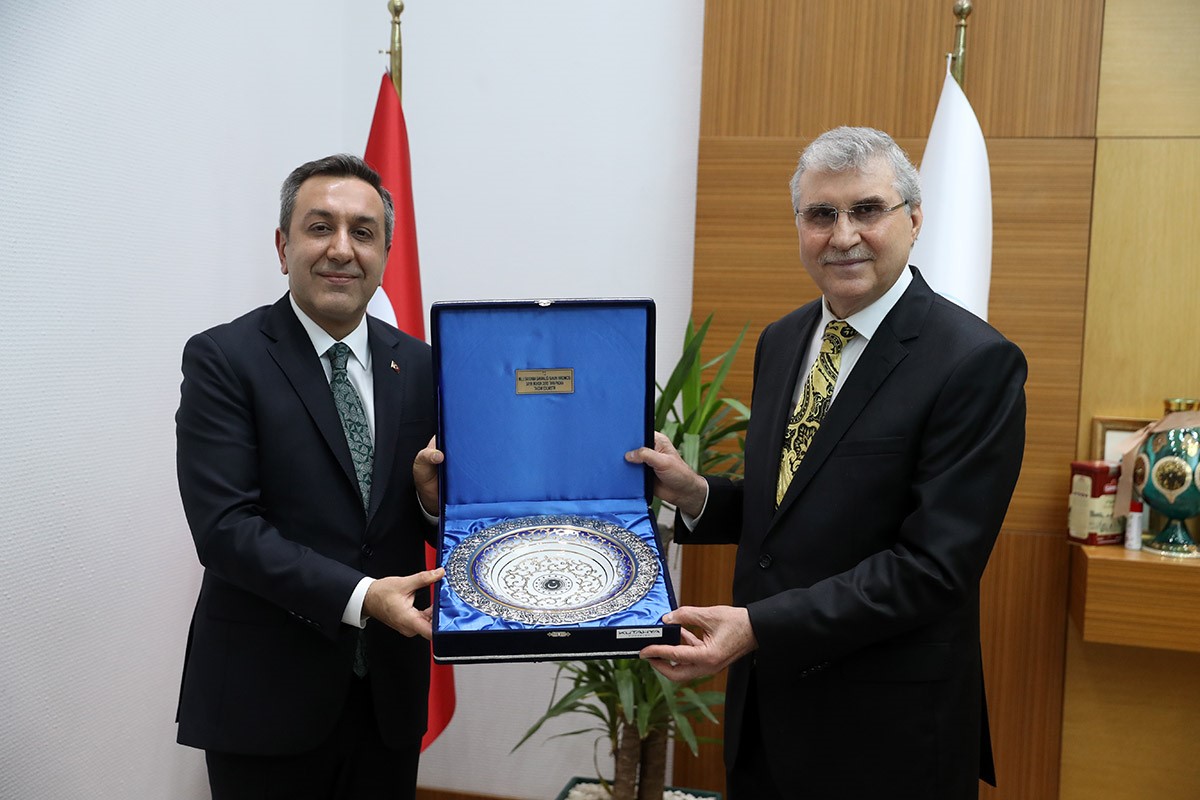 Sakarya savunma sanayinin en önemli merkezlerinden biridir”