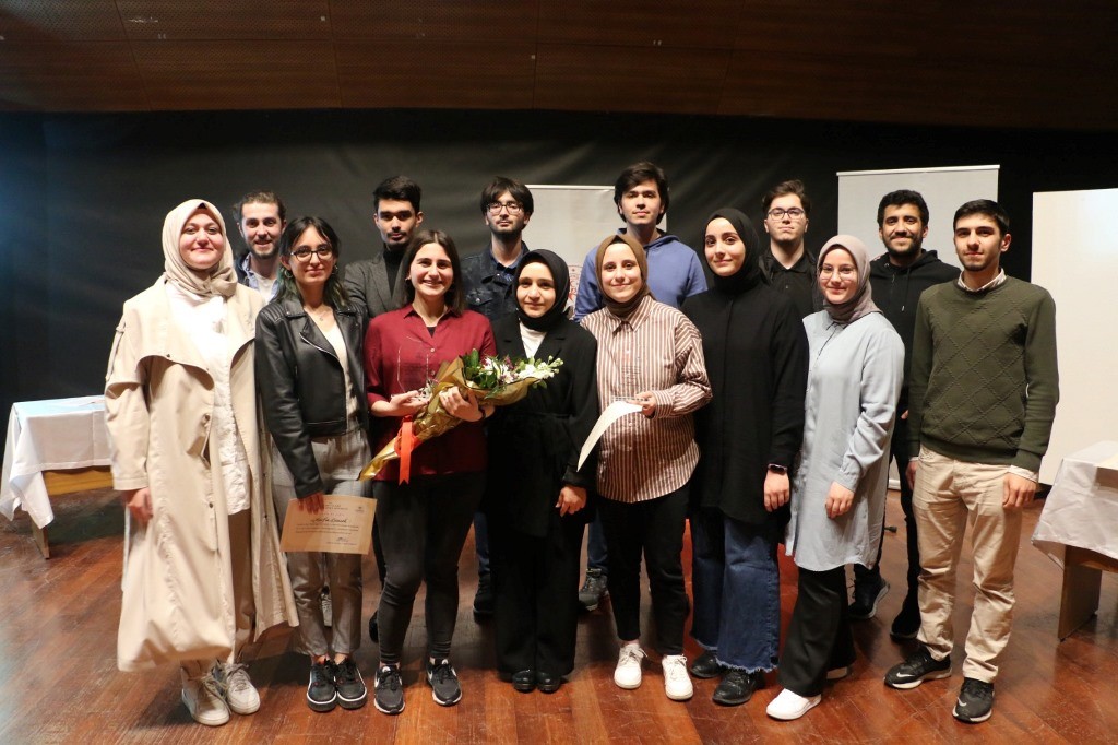 thumbnail_Münazara (1)