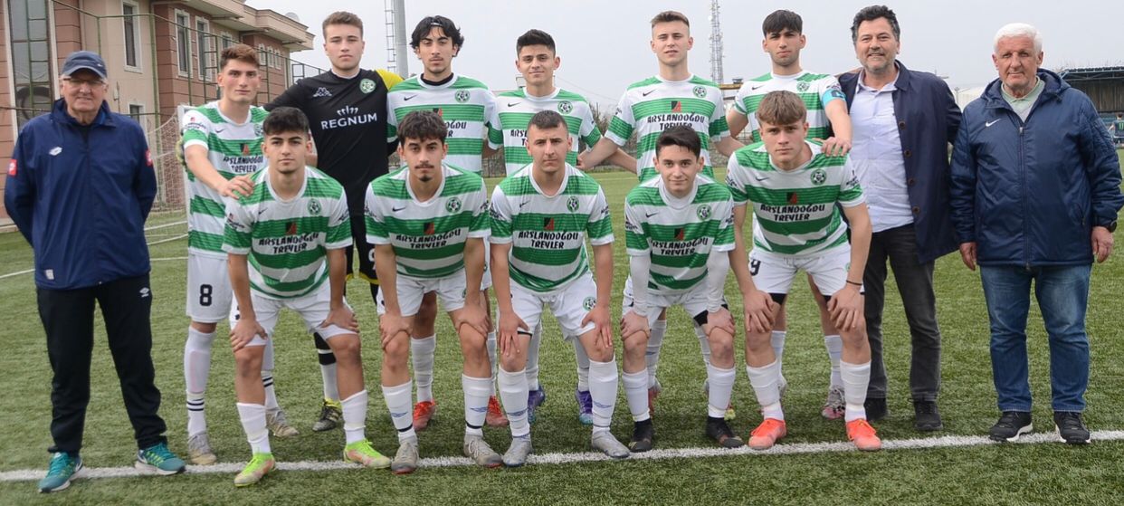 Harmanlıkspor-U 18 takımımız