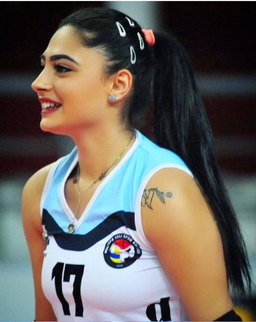 Pelin Ecem katılmış libero