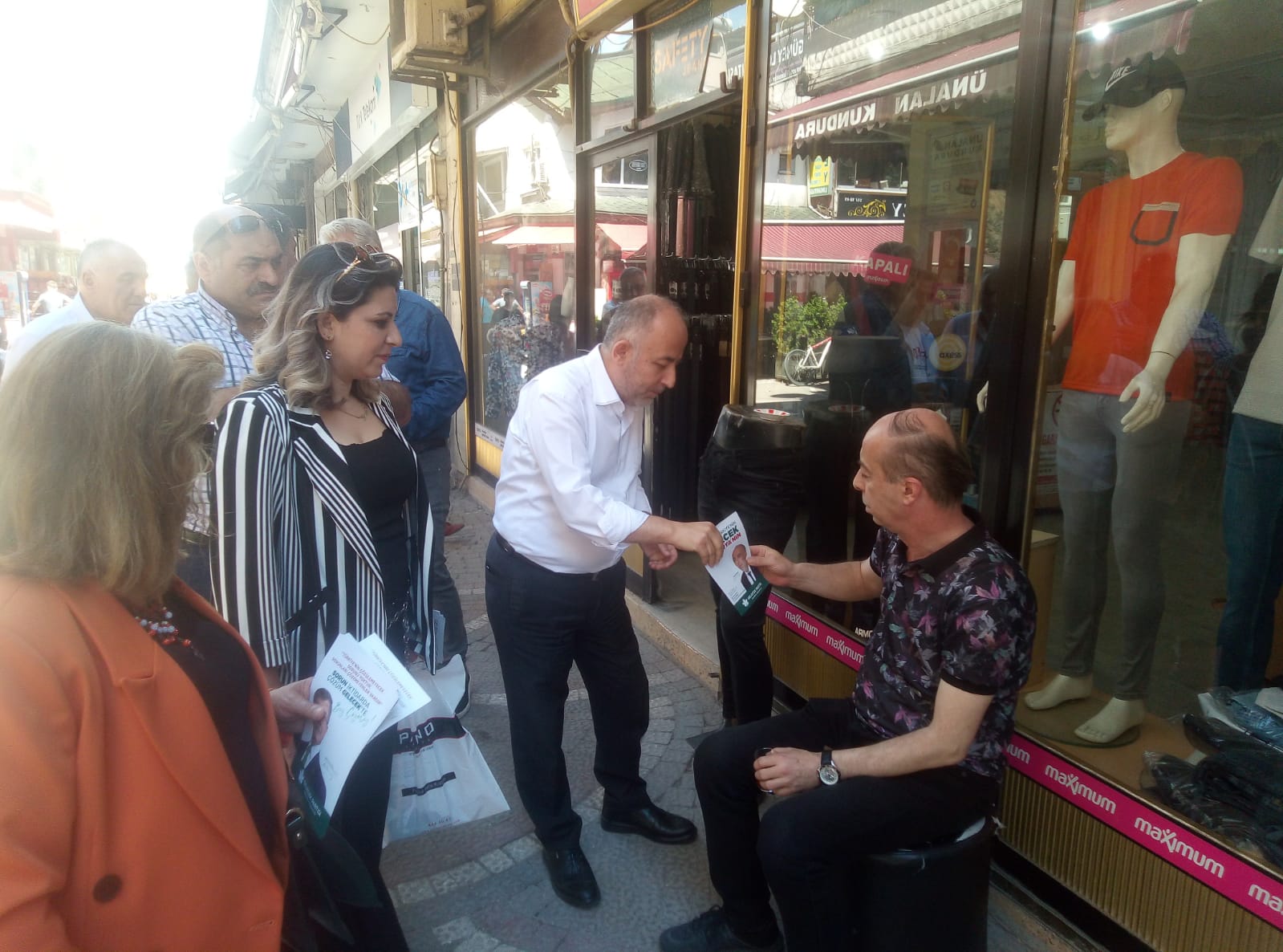 Gelecek Partisi'den Geyve çıkartması9