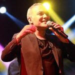 unlu-sanatci-sarikaya-vanlilara-unutulmaz-bir-gece-yasatti.jpg