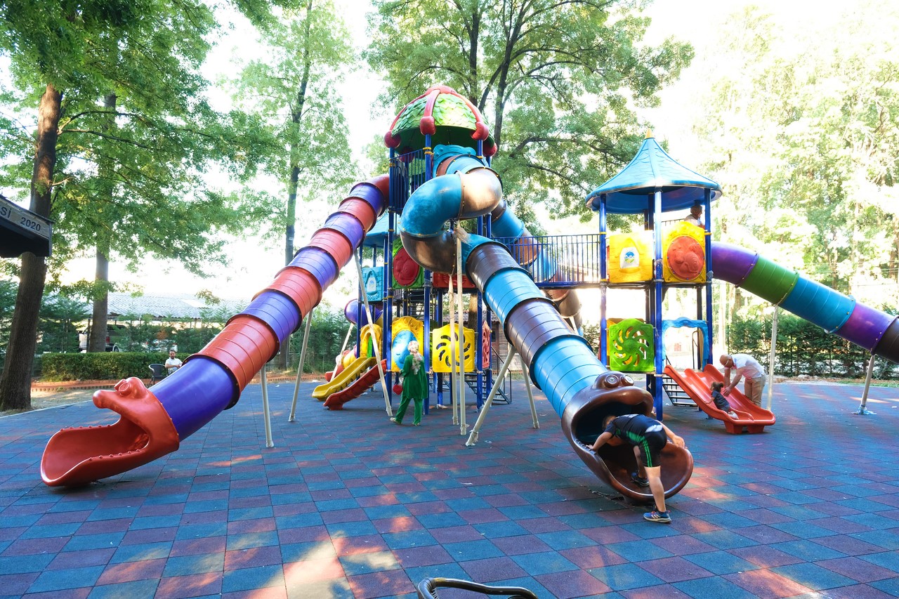 Büyükşehir bir lunaparkı daha hizmete açtı
