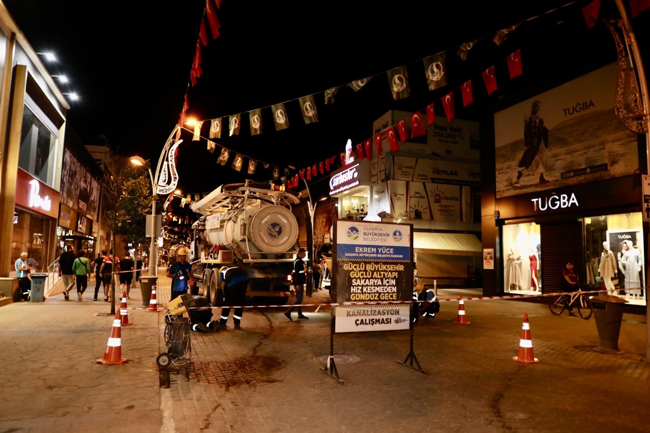 Çark Caddesi’nde hummalı çalışma