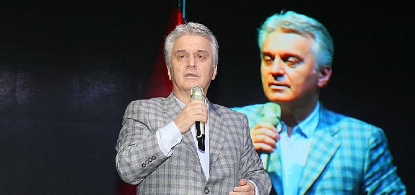 edremit-kitap-fuarinda-dorduncu-gun-de-geride-kaldi.jpg