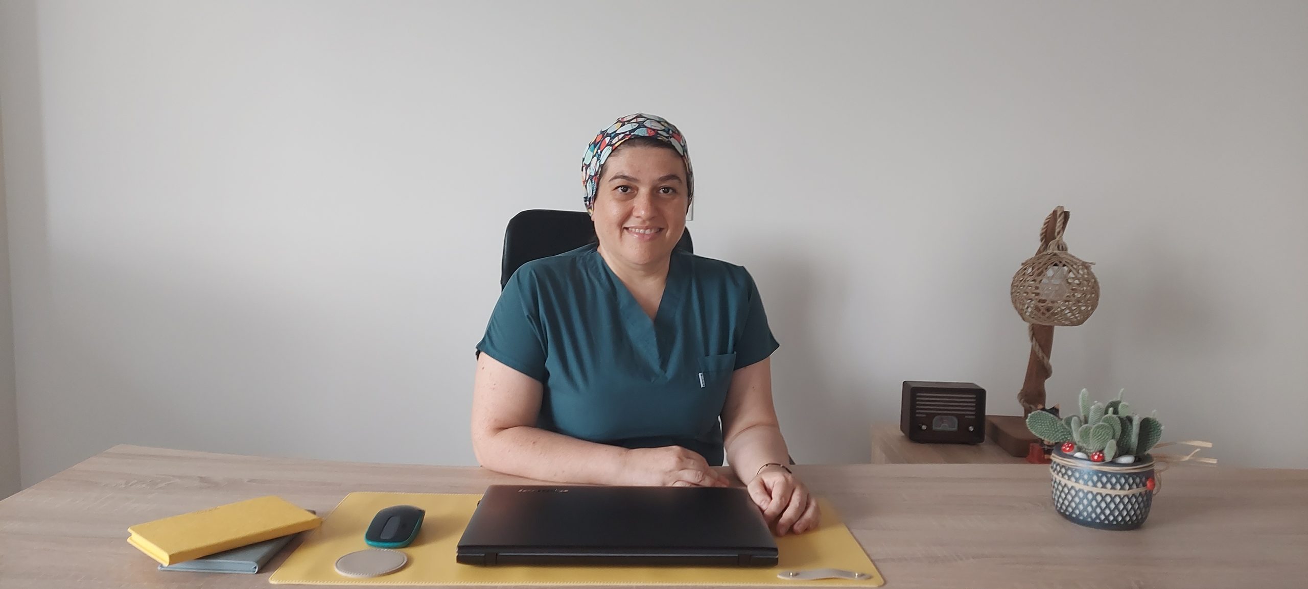 dr_esra_savas_1