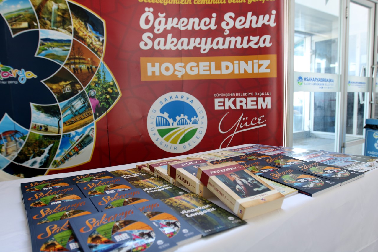 üyükşehir var Sakarya’nın misafirleri terminalde karşılanıyor