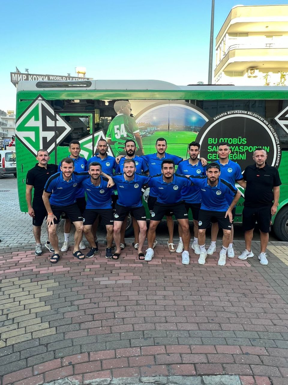 Plaj futbolunda ilk galibiyet Büyükşehir’