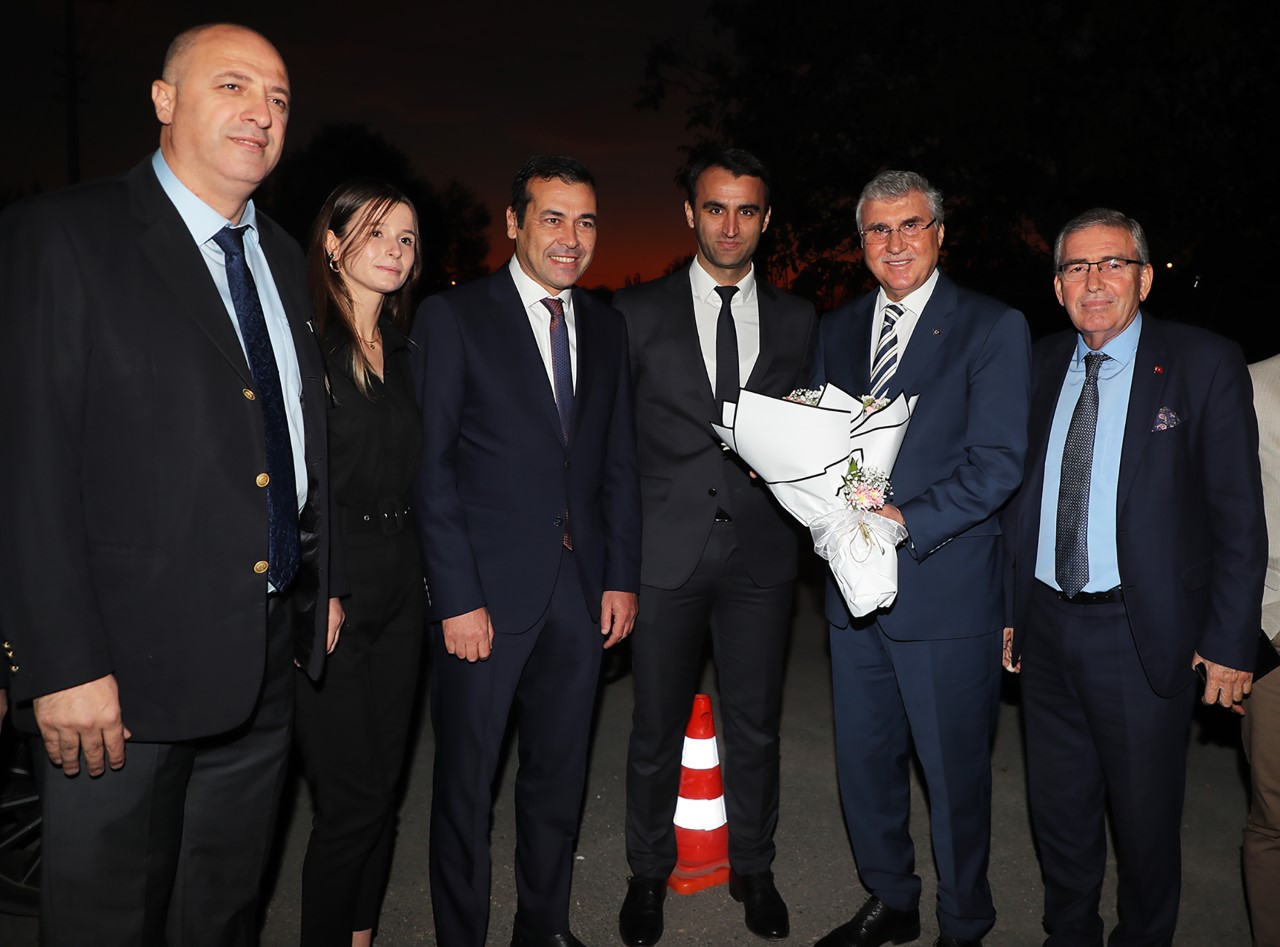 Şehri Sakarya’da sporun tüm alanlarına desteklerimiz sürecek”