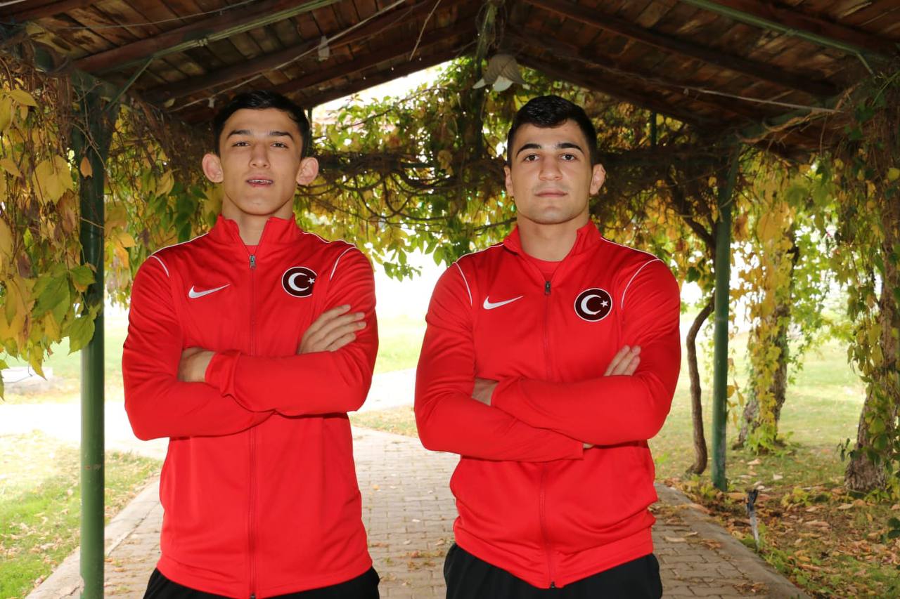 güreşçileri Dünya