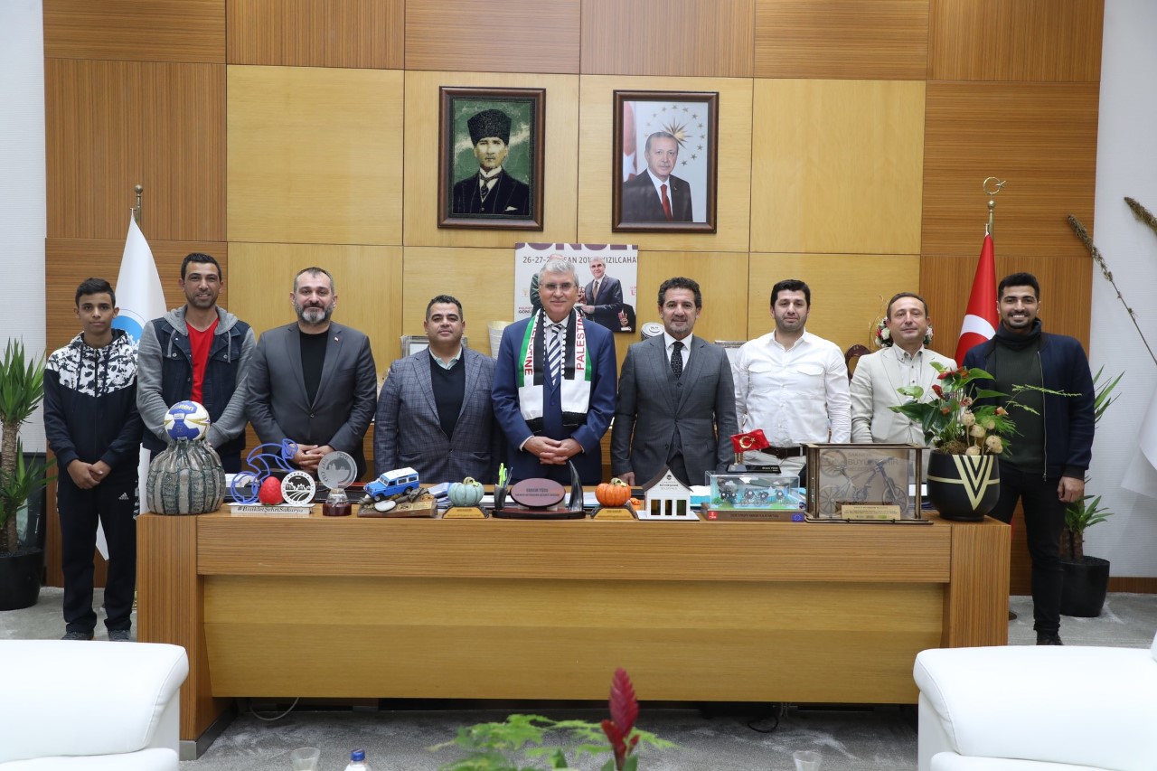 por deneyimini Filistinli kardeşlerimizle paylaşmaya hazırız”