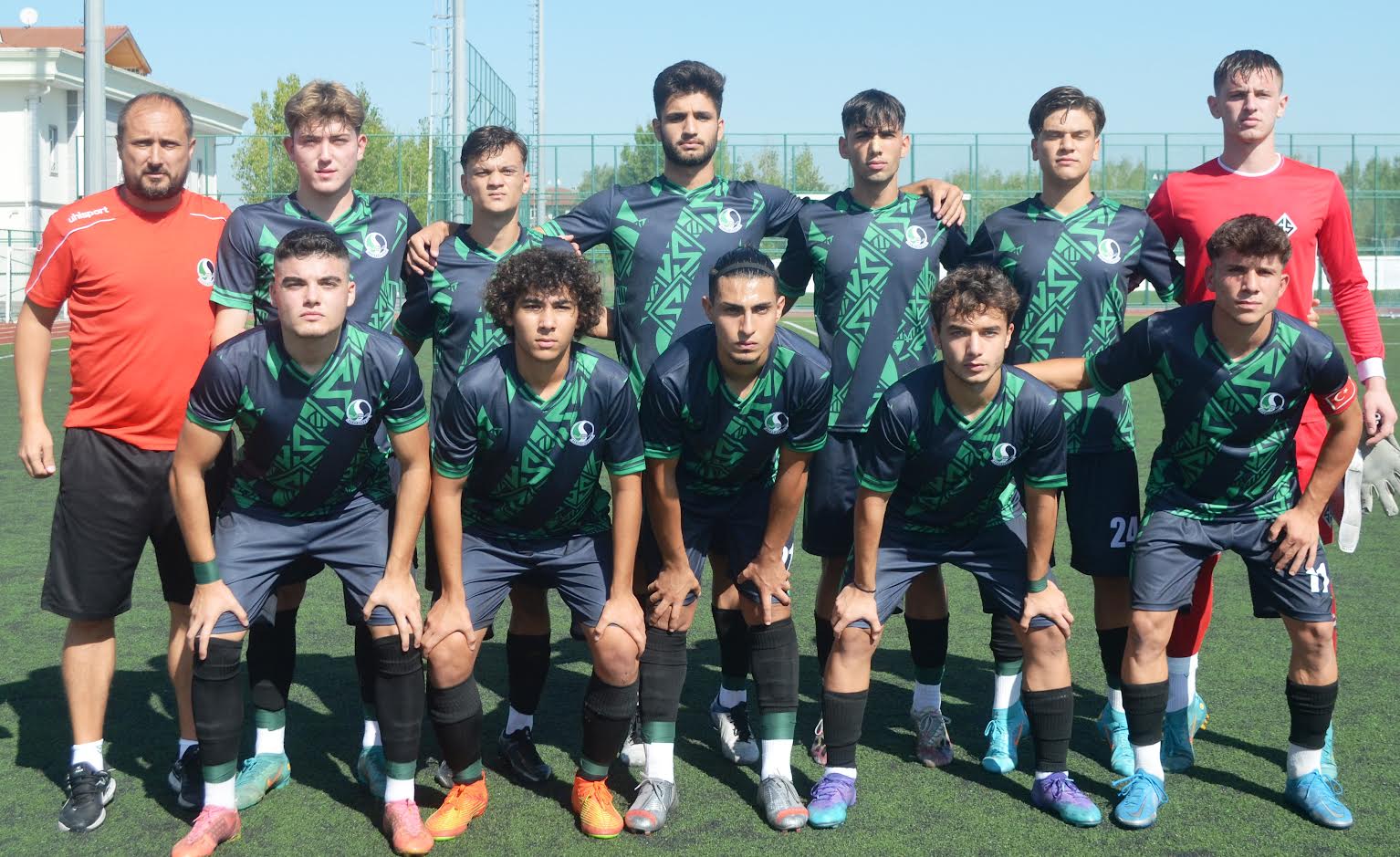 sakaryaspor u19 (2)