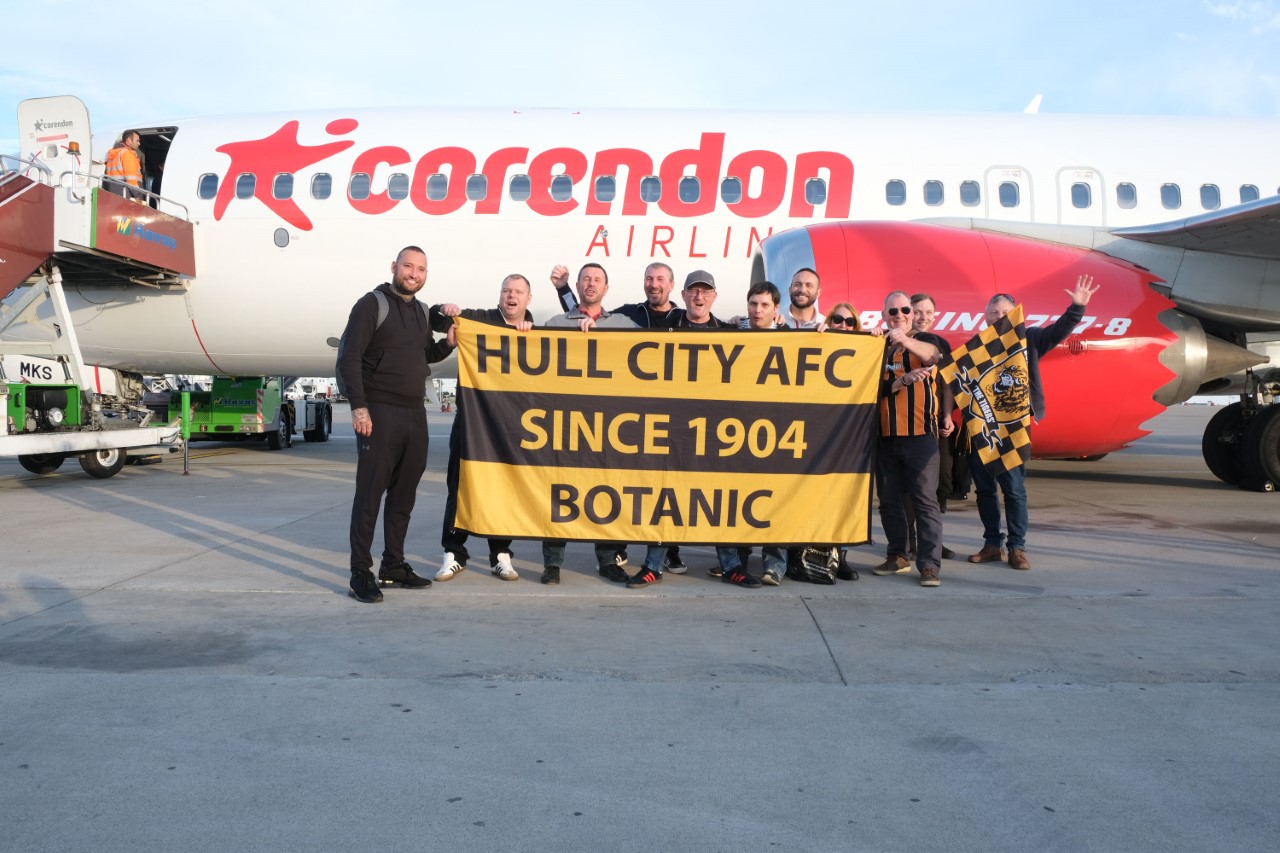 CorendonAirlines-HullCity-2
