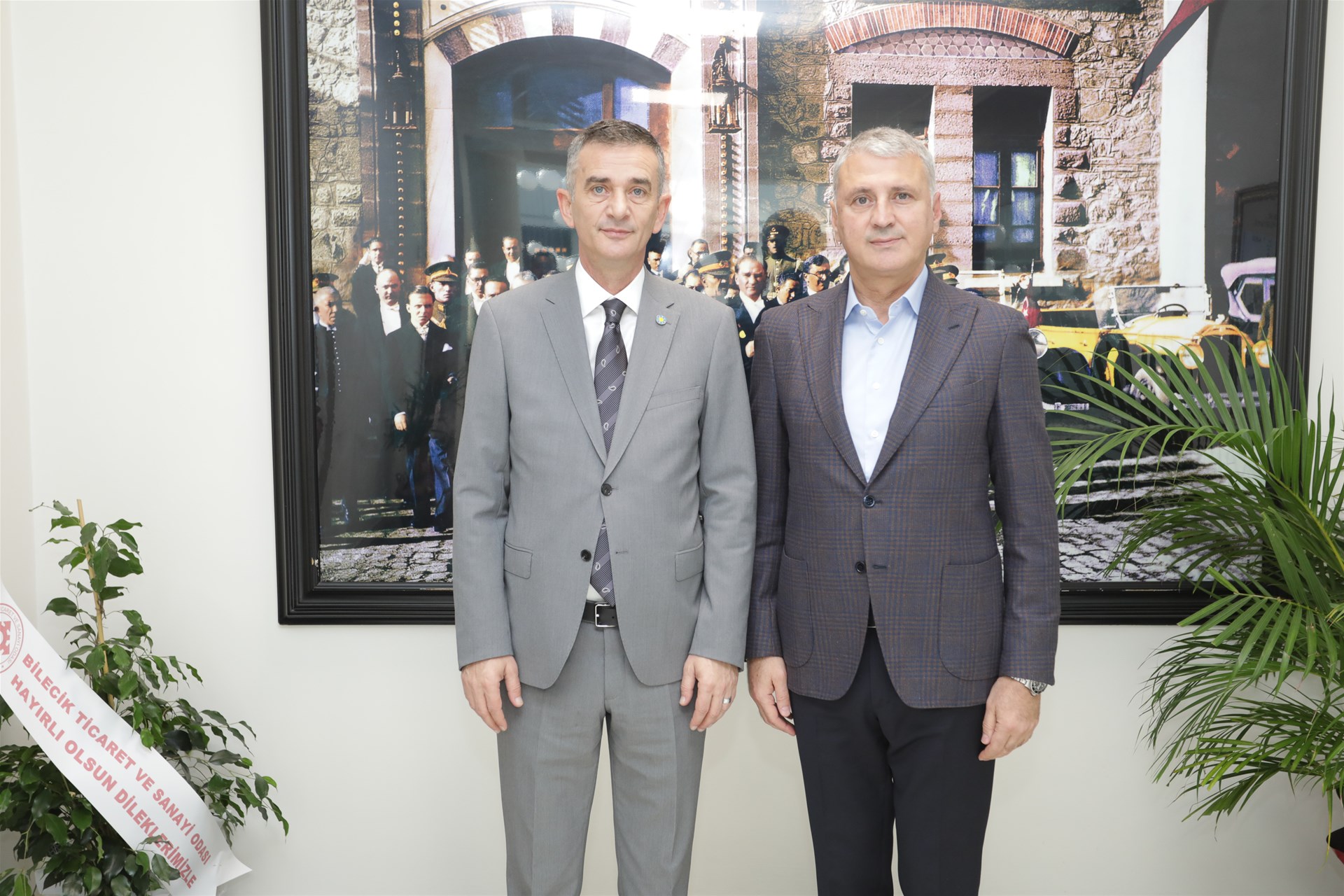 İYİ Parti Sakarya Milletvekili Ümit Dikbayır'dan Başkan Altuğ'a Ziyaret