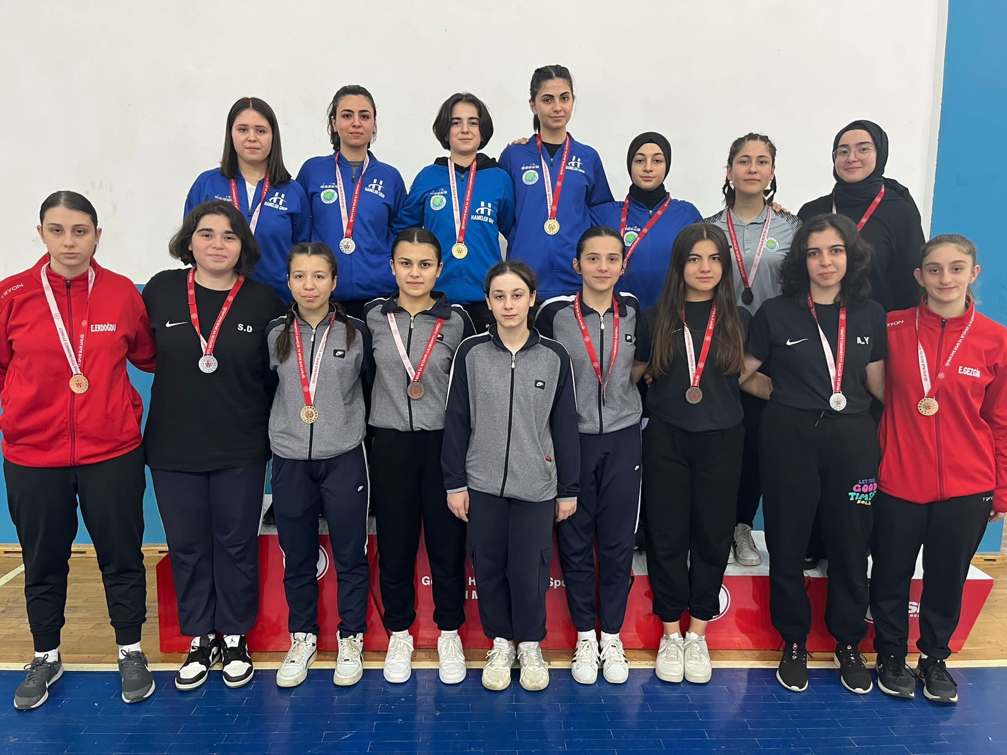 4f1a152d-4913-4527-84ea-1f020babe0e4