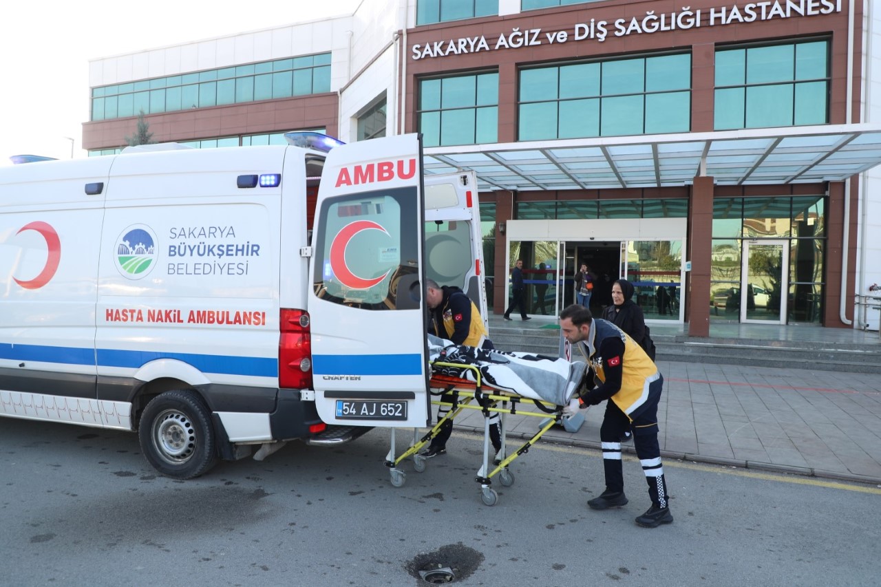 Şifaya giden yolda ellerinden