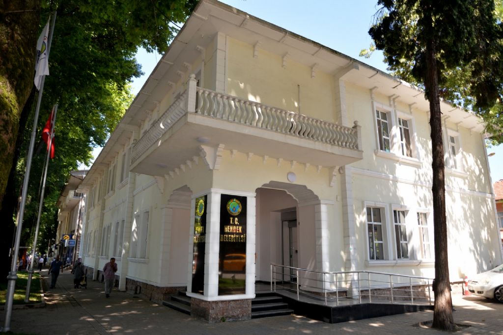 hendek BELEDİYE BİNASI