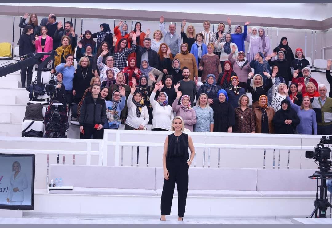 2022’ye Esra Erol'un canlı yayın programıyla veda ettiler (7)