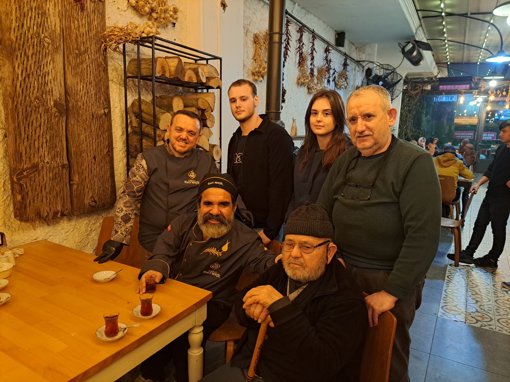 Sakarya'nın O lezzetlerini Köfteci Hacı Bekir'de tanıttı (4)