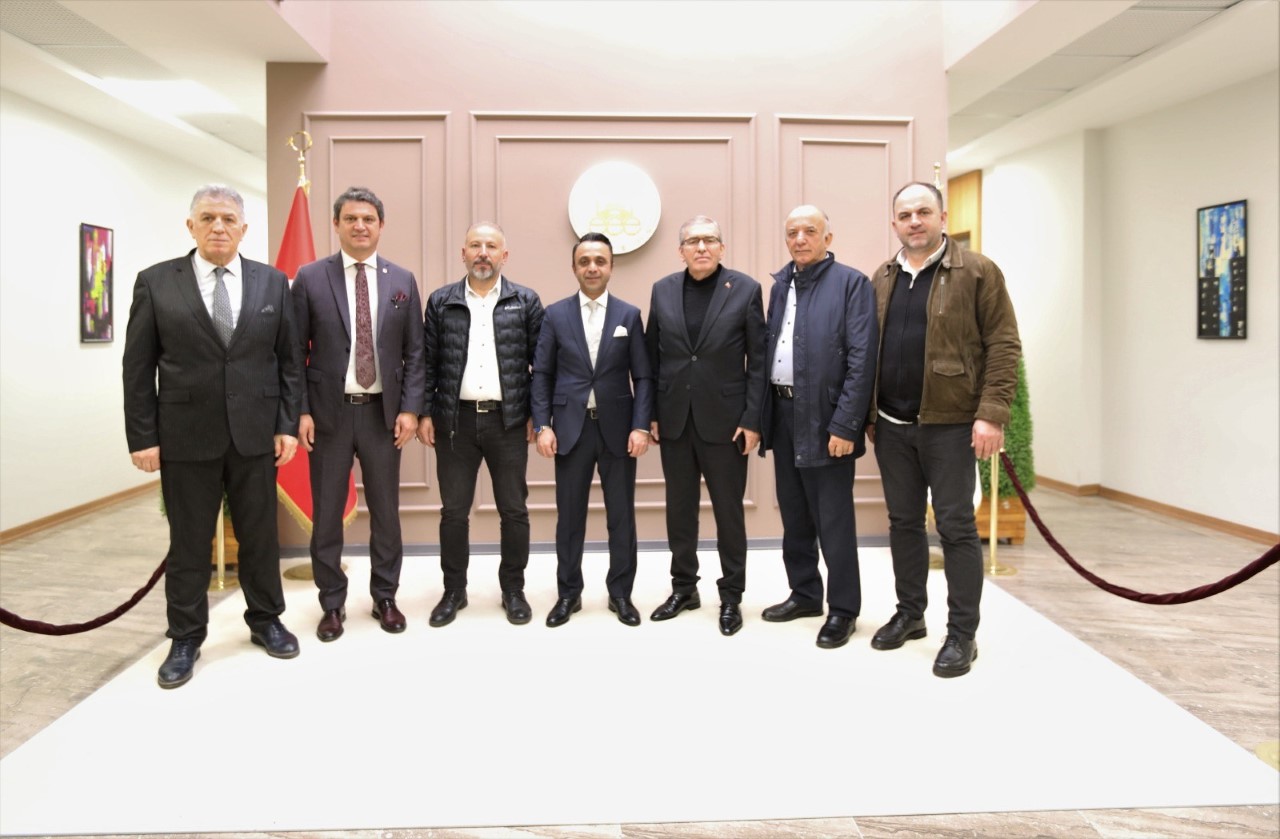Yaşar Zımba ve yönetiminden Başkan Yardımcılarına tebrik ziyaret (2)