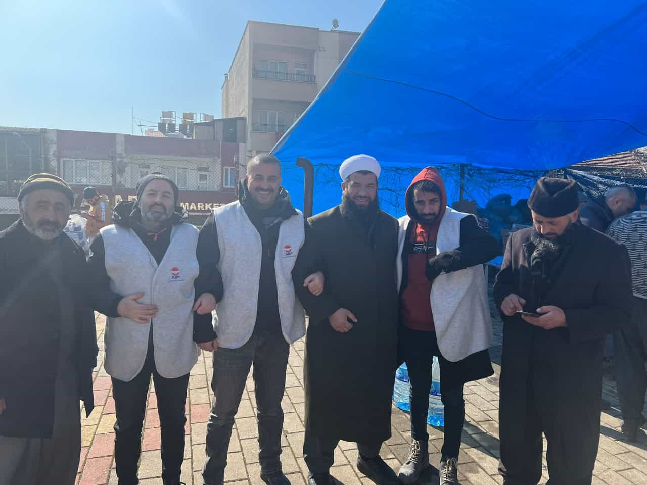 15871356-1abd-4af4-98a7-76347a4936a9