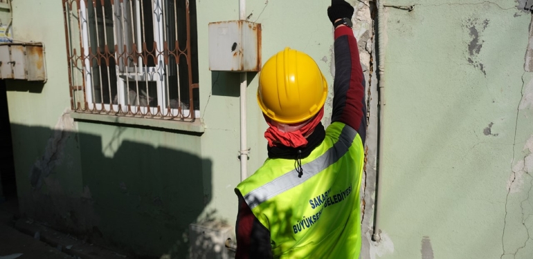 Büyükşehir’den hasar tespiti çalışmalarına destek