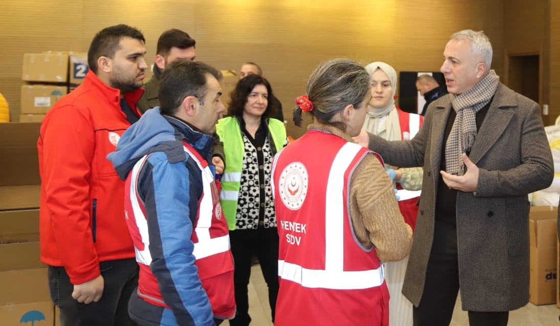 HENDEK YARDIM İÇİN ZAMANLA YARIŞIYOR