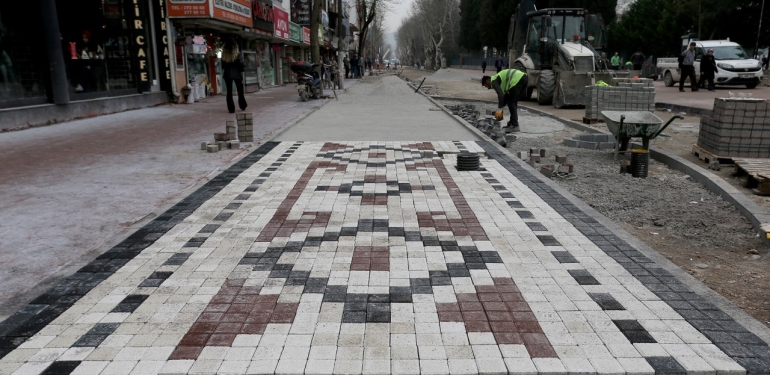 Şehrin sembolü Çark Caddesi’ne yepyeni bir yüz