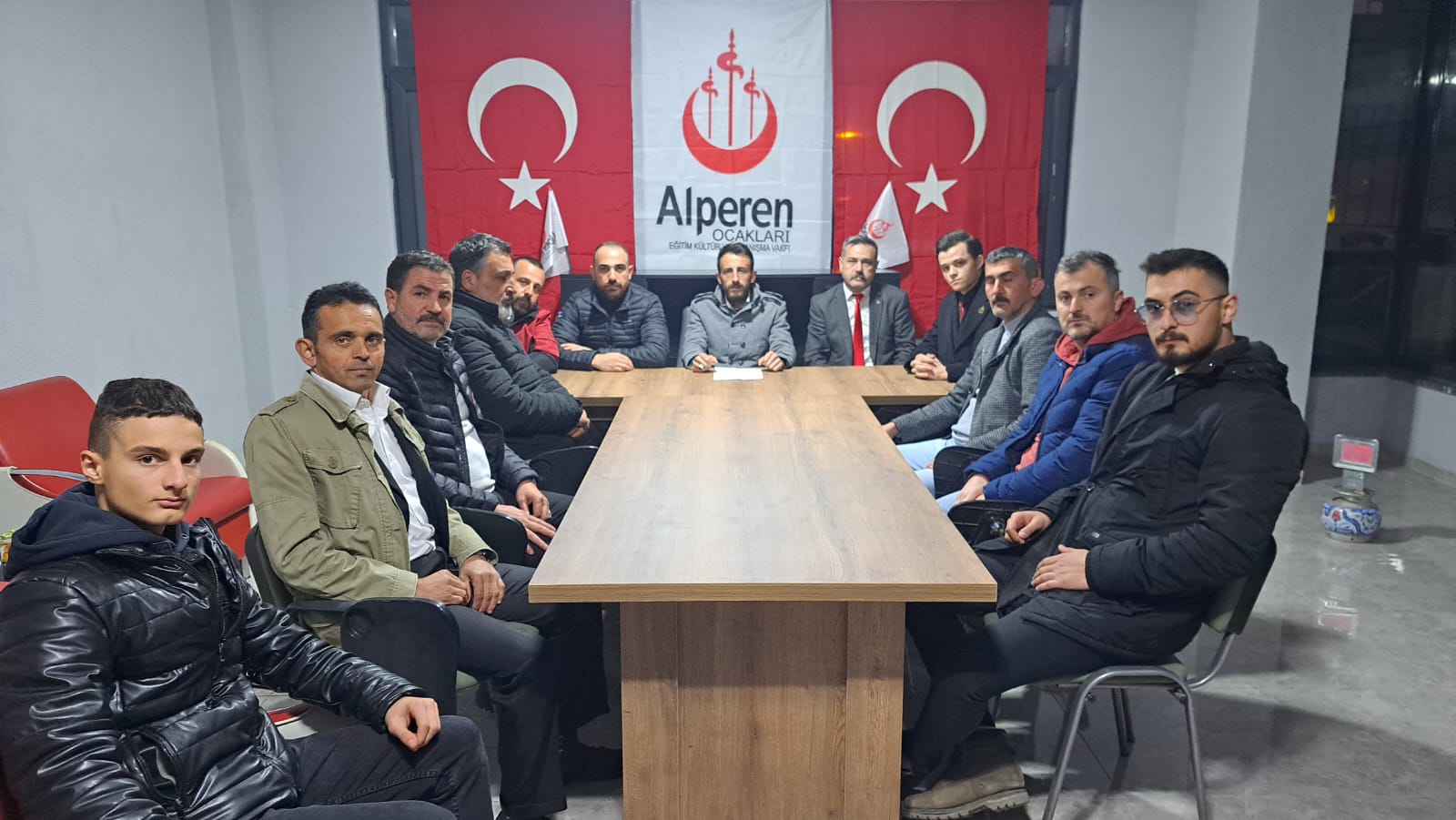 Uğur Arslan’a bir tepkide Alperenler ’den geldi (18)