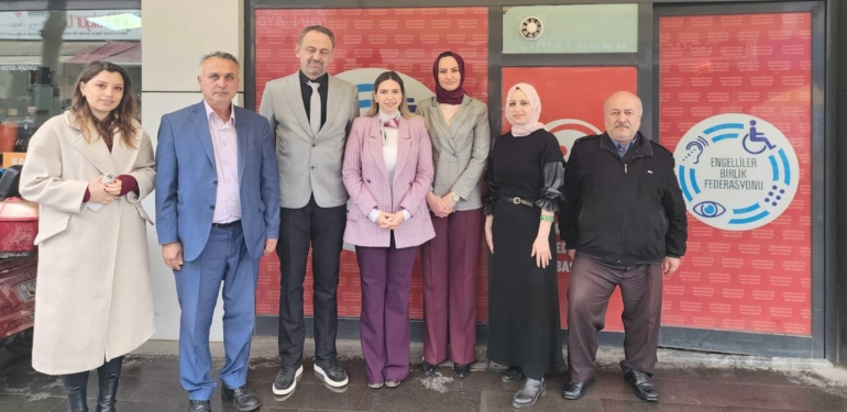 AK Partili Vekil Aday adaylarından Engelliler Federasyonu’na ziyaret 83 AK Partili Vekil Aday adaylarından Engelliler Federasyonuna ziyaret (3)