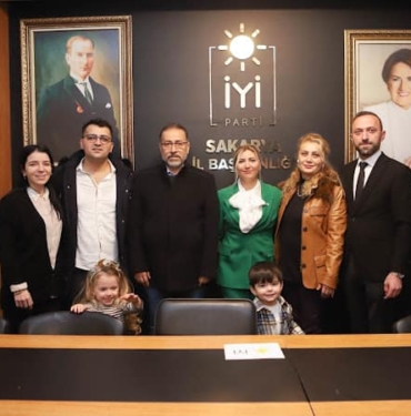 Avukat Duygu Çetinkaya Acar, 28. Dönem Milletvekili A. Adaylığını açıkladı