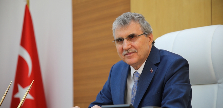 Başkan Ekrem Yüce