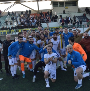 Karasu Aziziyespor .sevinç