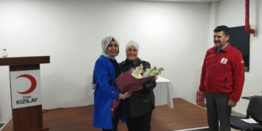 Kızılay’a veda eden Nur Gülşan’a tam destek (4)