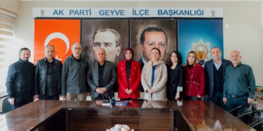 Milletvekili Aday Adayı Nur Gülşan'dan Ak Parti İlçe teşkilatlarına ziyaret (12)