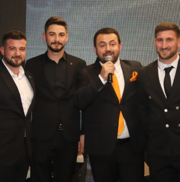 Şükrü Güler; ‘Sakarya’ Cafe’de hayranlarıyla buluştu (30)