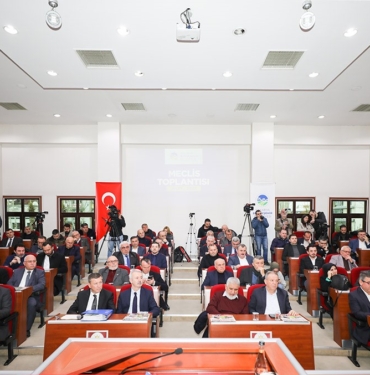 Yüce, mecliste 4 yeni proje için müjdeleri paylaştı “İhaleler tamam, çalışmalara başlıyoruz”