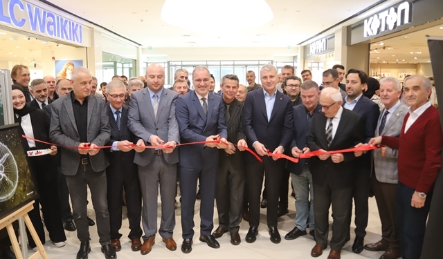 Bu anlamlı serginin geliri yetim ve öksüz çocuklar için (6)