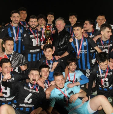 Cadde geriye döndü (10)