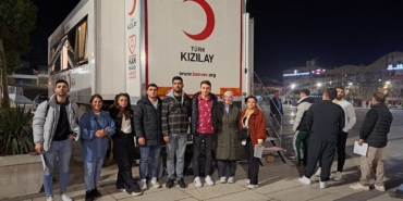 Peynirci Emrullah’ın personelinden kan bağışına destek (4)